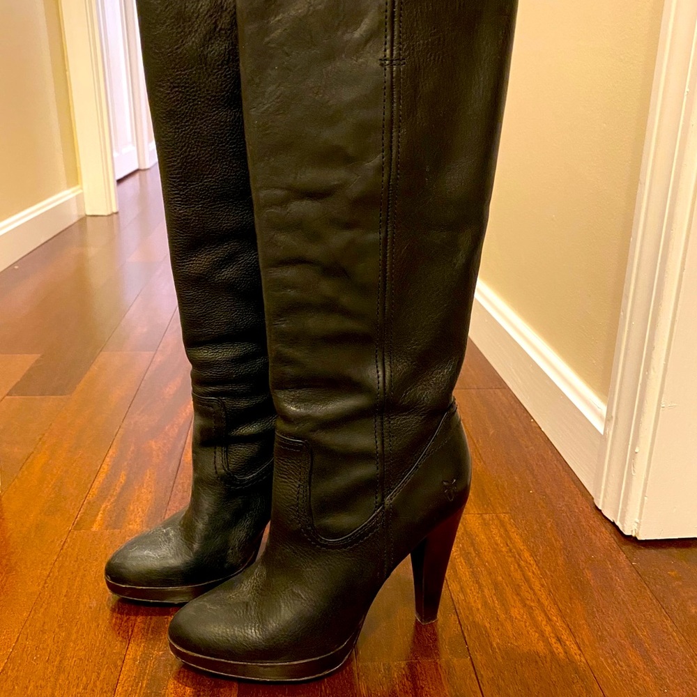 Frye Harlow Campus Black Boots